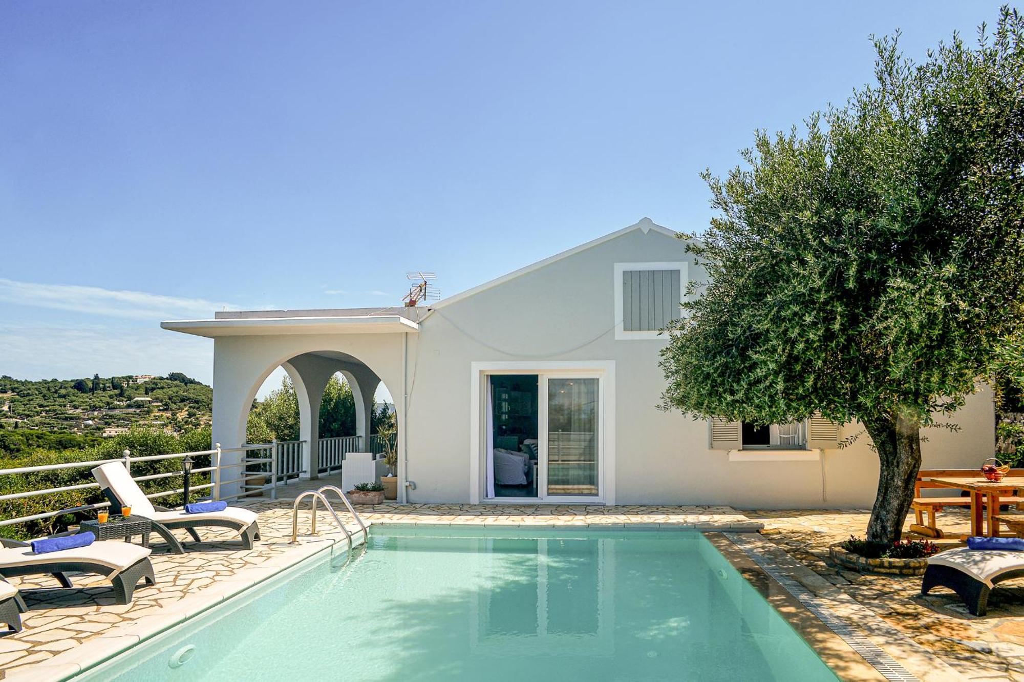 Porto Ozias Lioniskari Seaviews - Paxoi'S Private Pool Oasis 빌라 외부 사진