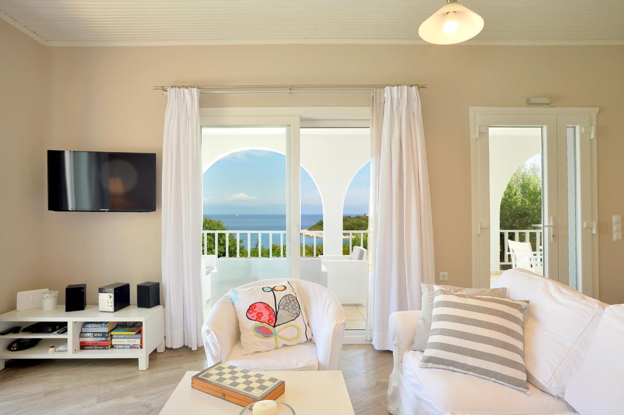 Porto Ozias Lioniskari Seaviews - Paxoi'S Private Pool Oasis 빌라 외부 사진